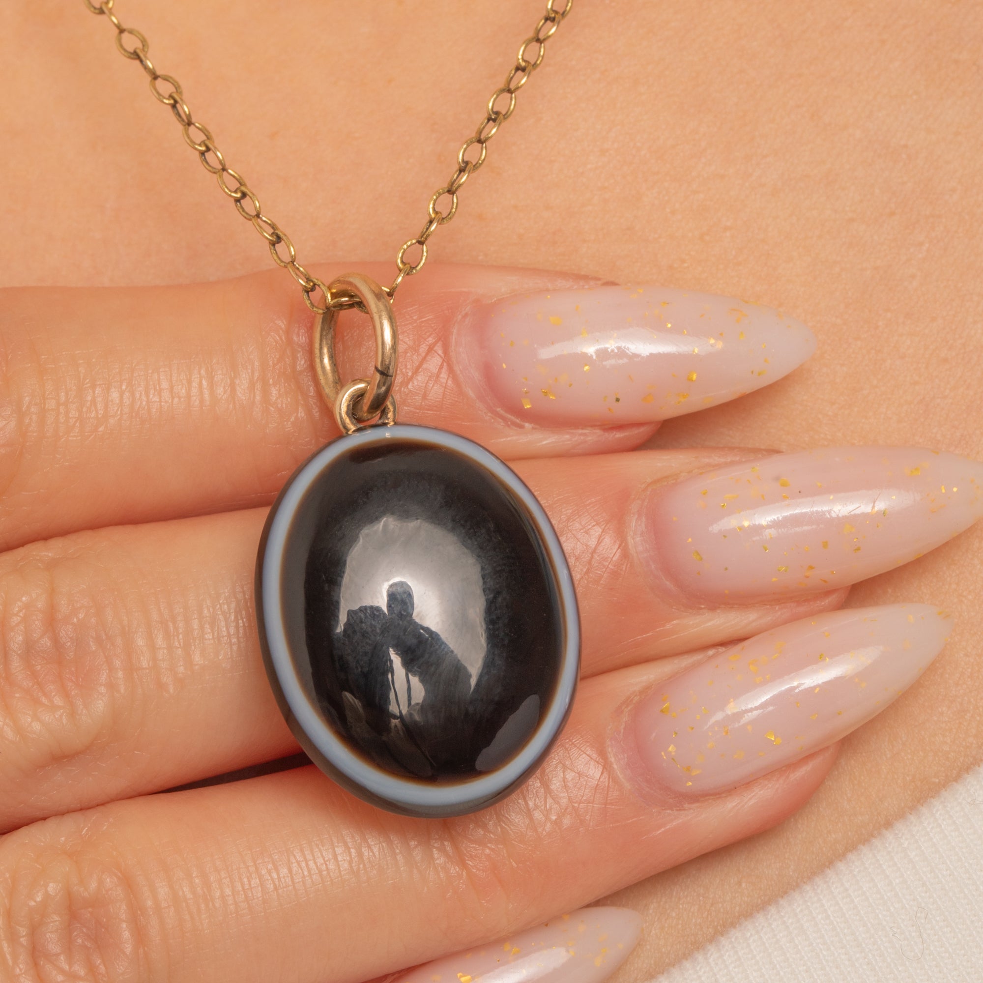 Locket Back Antique 15ct Gold Banded Agate Locket Back Pendant